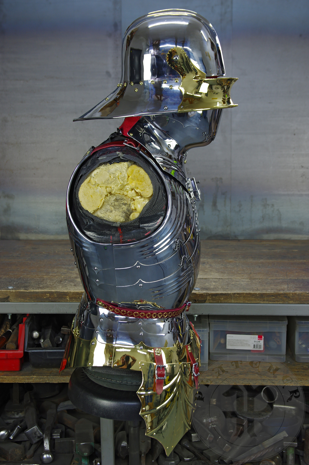 The high gothic set circa 1480-1485 in Helmschmied style consists of sallet, bevor and cuirass. They are made of steel in various thickness: 2 mm; 1,5 mm and 1,2 mm and heat hardened and tempered up to 42 HRC for cuirass with bevor and 38 HRC for sallet. The visor, lower lames and tassets are brass gilded. I also crafted handmade steel buckles for this set. Overall it involved around 850 of work hours to make it.